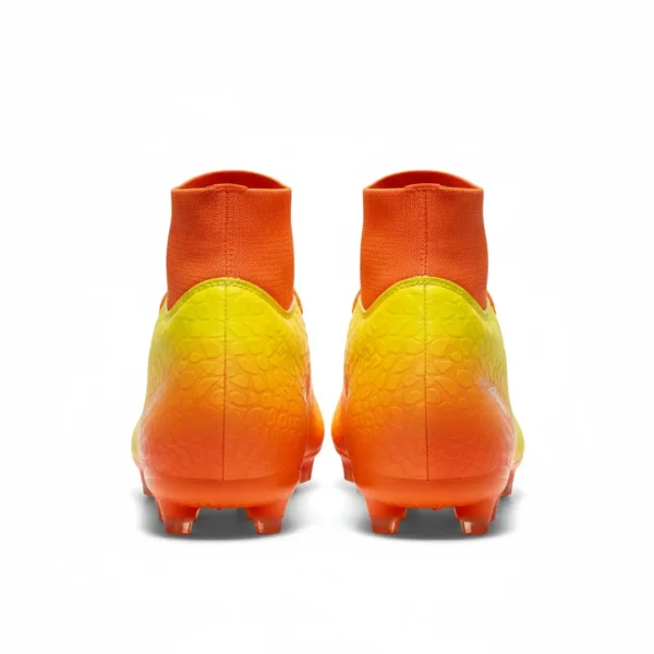 Botas amarillo-naranja con cordones y calcetín vistas desde detrás para adultas.