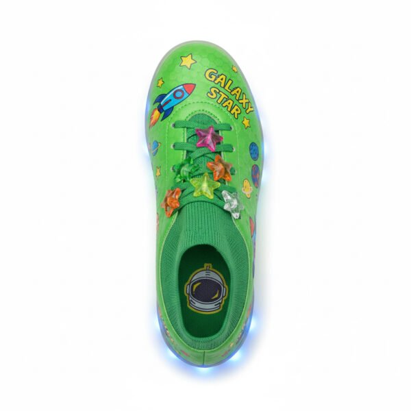 Vortex Kids verdes arriba Botas verdes con calcetín y cordones vistas desde arriba para niñas.