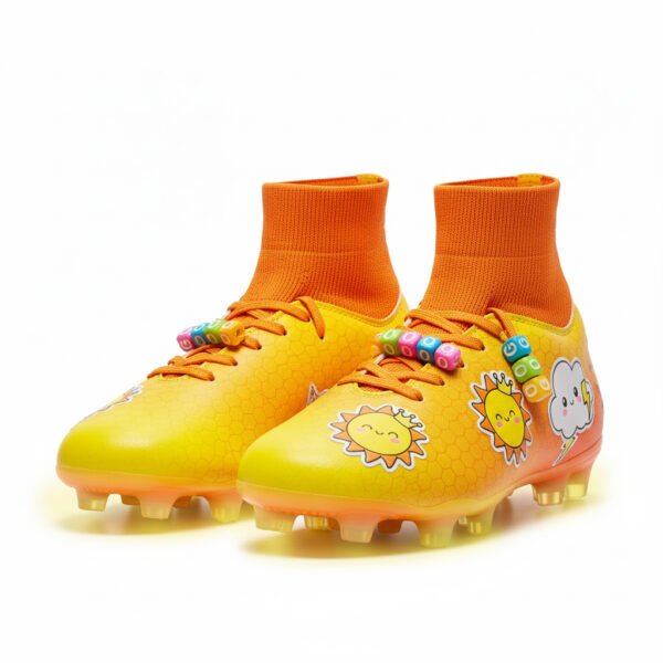 Vortex Kids amarillo-naranja Botas amarillo-naranja con calcetín y cordones vistas desde delante para niñas.